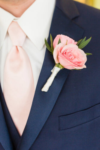 groom's boutonniere