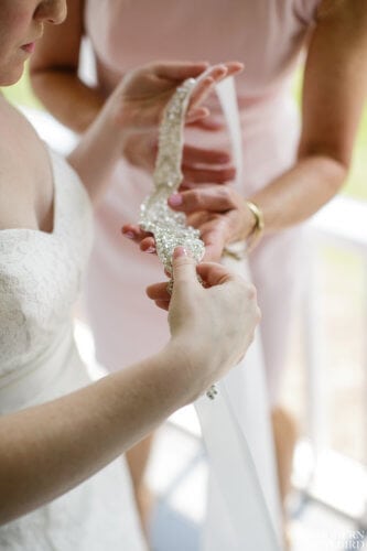 Sparkly Dress Belt. Photo credit: The Modern Lovebird