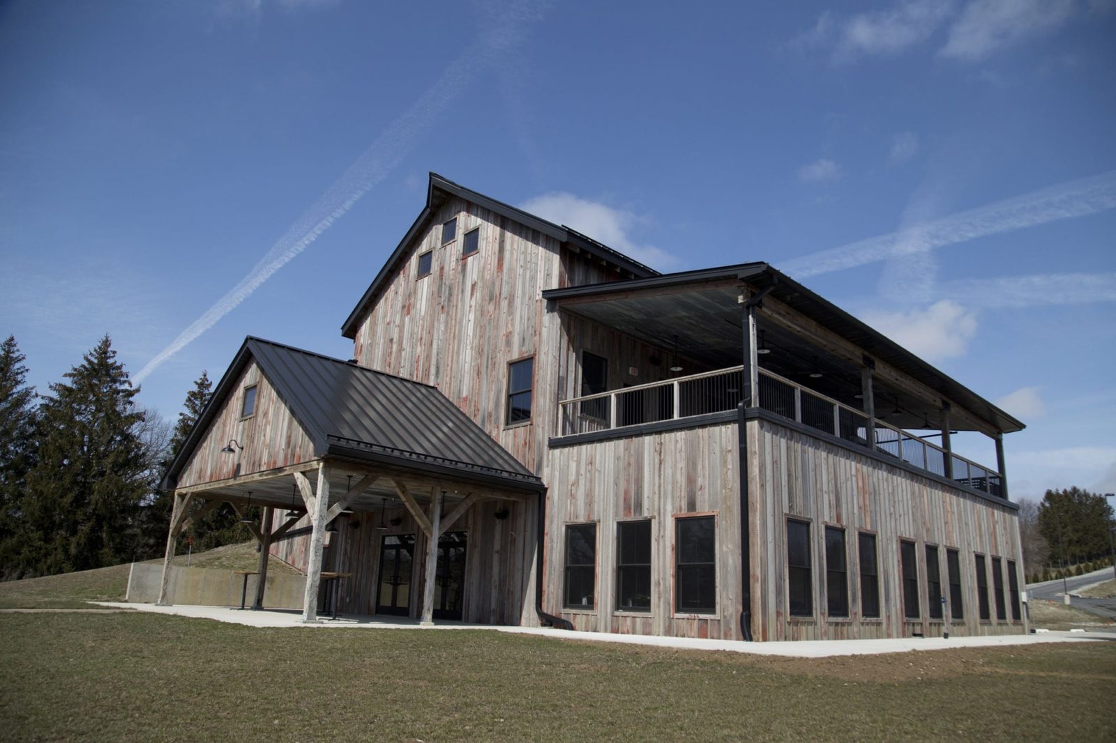 Cait and Reid's Wedding at Wilson's Ciderhouse and Venue in Iowa City ...