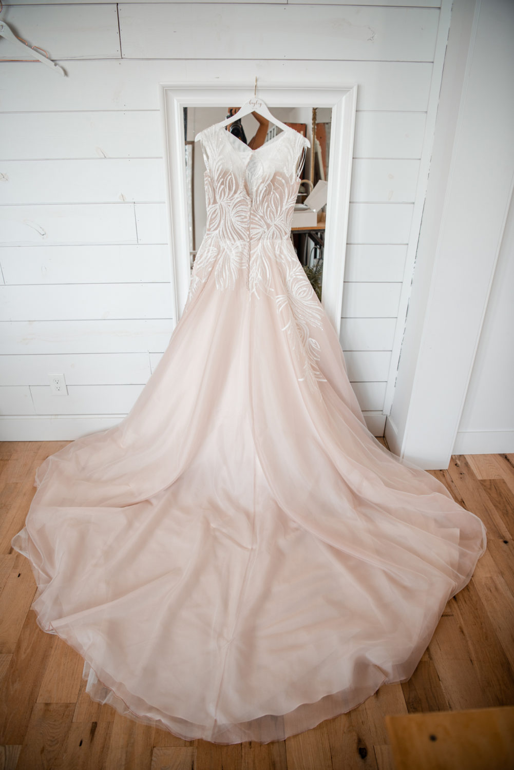 Eric bridal outlet reviews