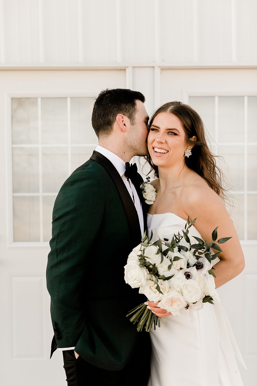 Mackenzie & Keaton's Wedding at Family's Farm in Mount Pleasant, Iowa ...