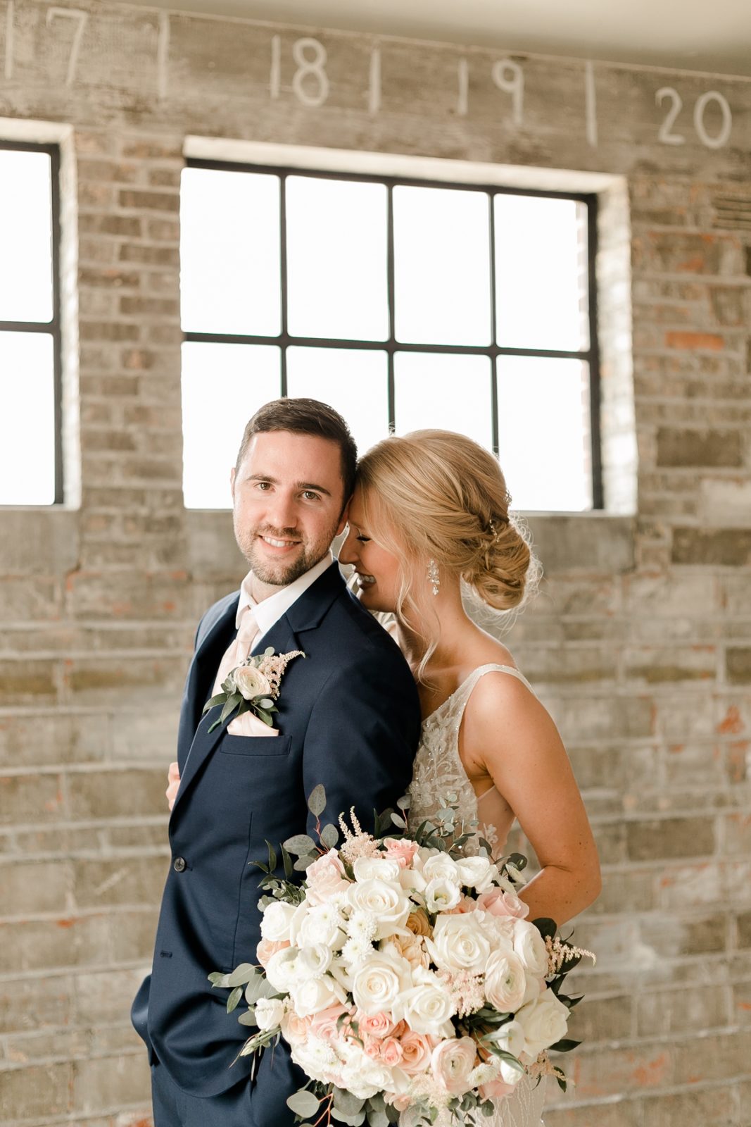 Cedar Rapids Iowa Blush Pink Harmac Wedding bride and groom portrait