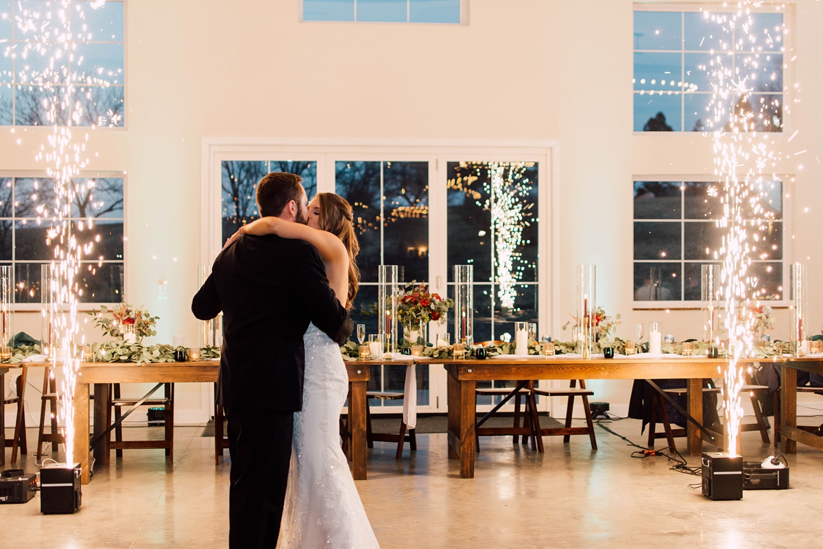 Gathering Barn Williamsburg Iowa Wedding bride and groom's first dance