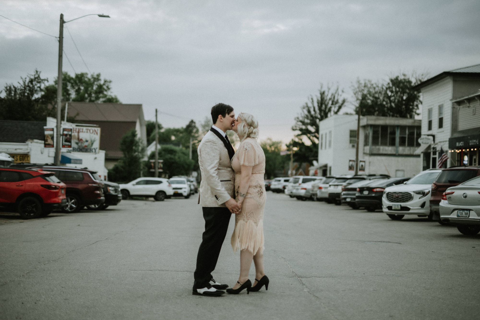 Katie & Nick's Wedding At Dancemor Ballroom In Swisher, Iowa - Soiree IA