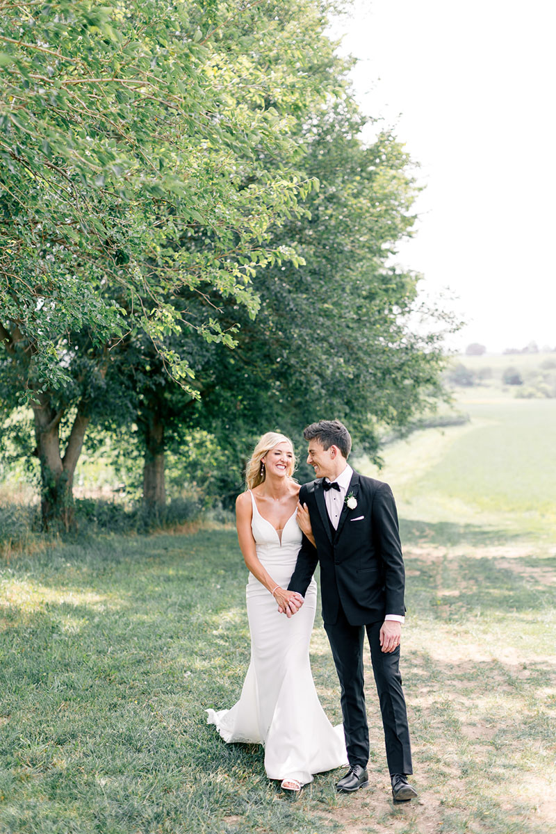 bride & groom lora connor