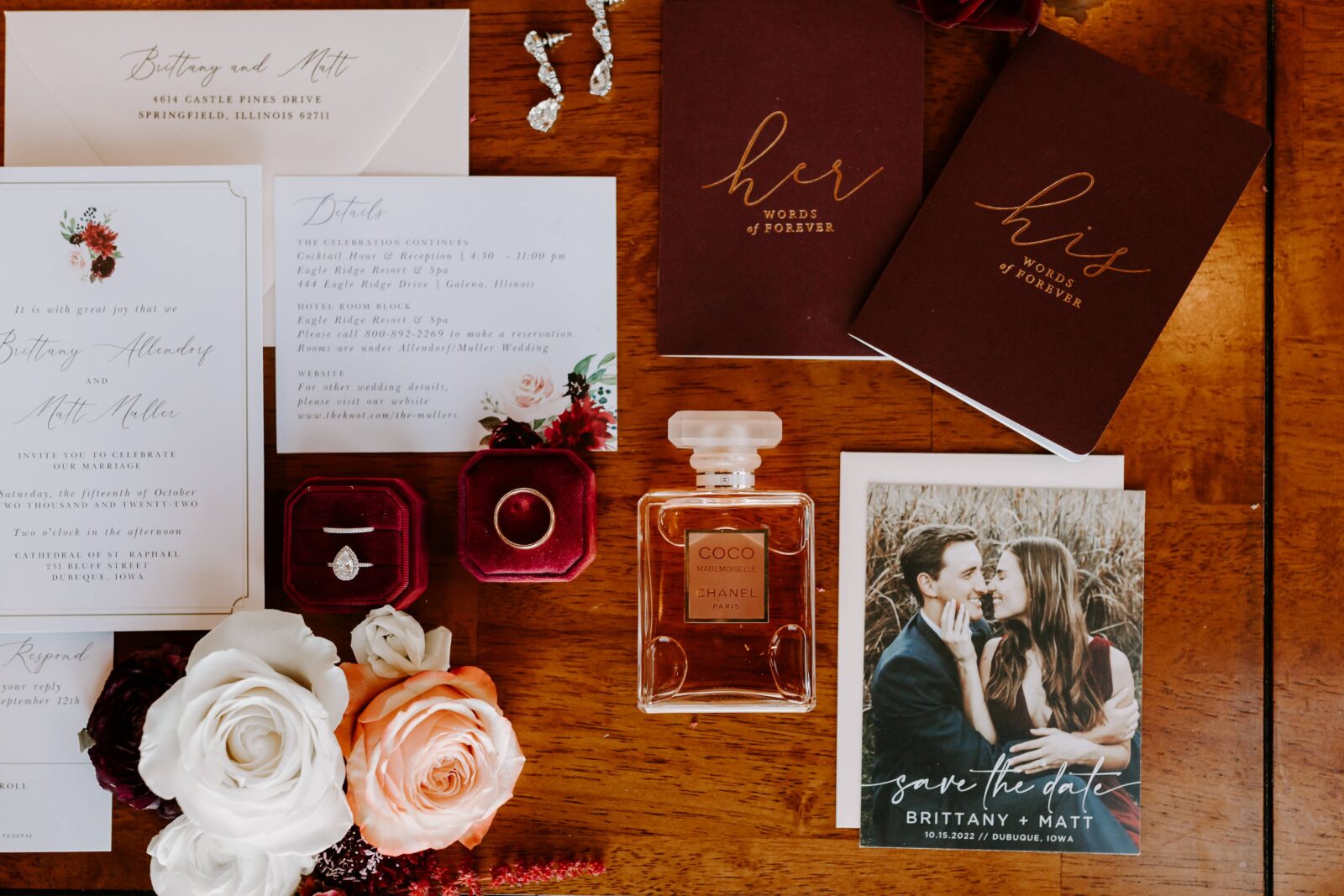 Burgundy wedding invitations Soirée Wedding Planning Christina Ney Photography